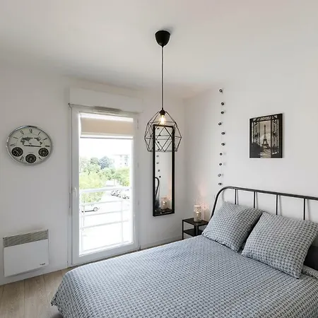 South West * アングレット